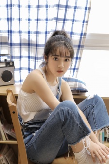 韩素英