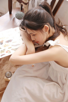 按摩少妇被猛烈进入